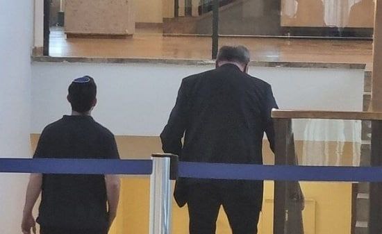 باڵیۆزی ڕووسیا بە تووڕەیی یەوە دانیشتنی پەرلەمانی ئیسرائیل ی بە جێهێشت