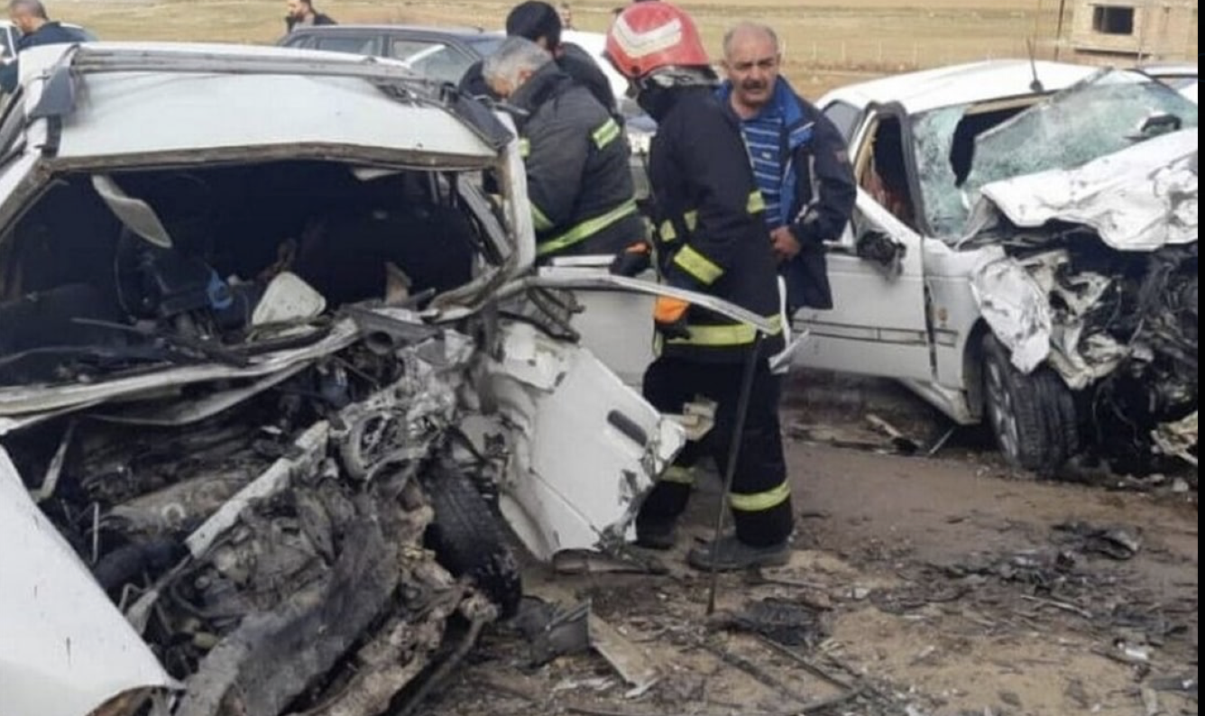 مەهاباد/ لە ڕووداوێکی هاتووچۆدا هەشت کەس گیانیان لەدەستدا