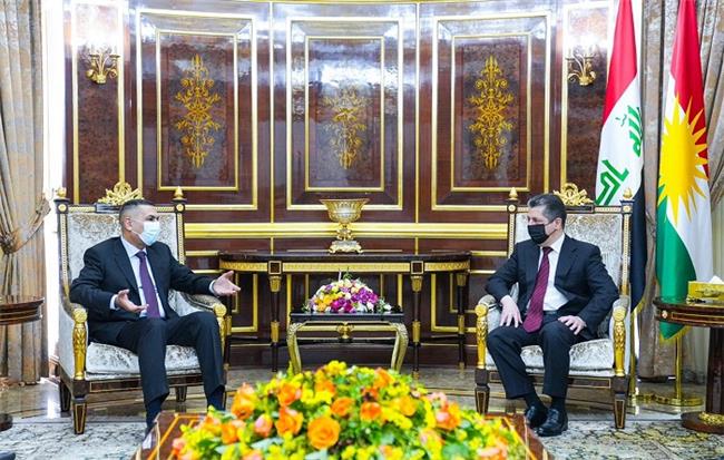 مەسروور بارزانی سەرۆکی حکوومەتی هەرێمی کوردستان پێشوازی لە پارێزگاری بەسڕا دەکات