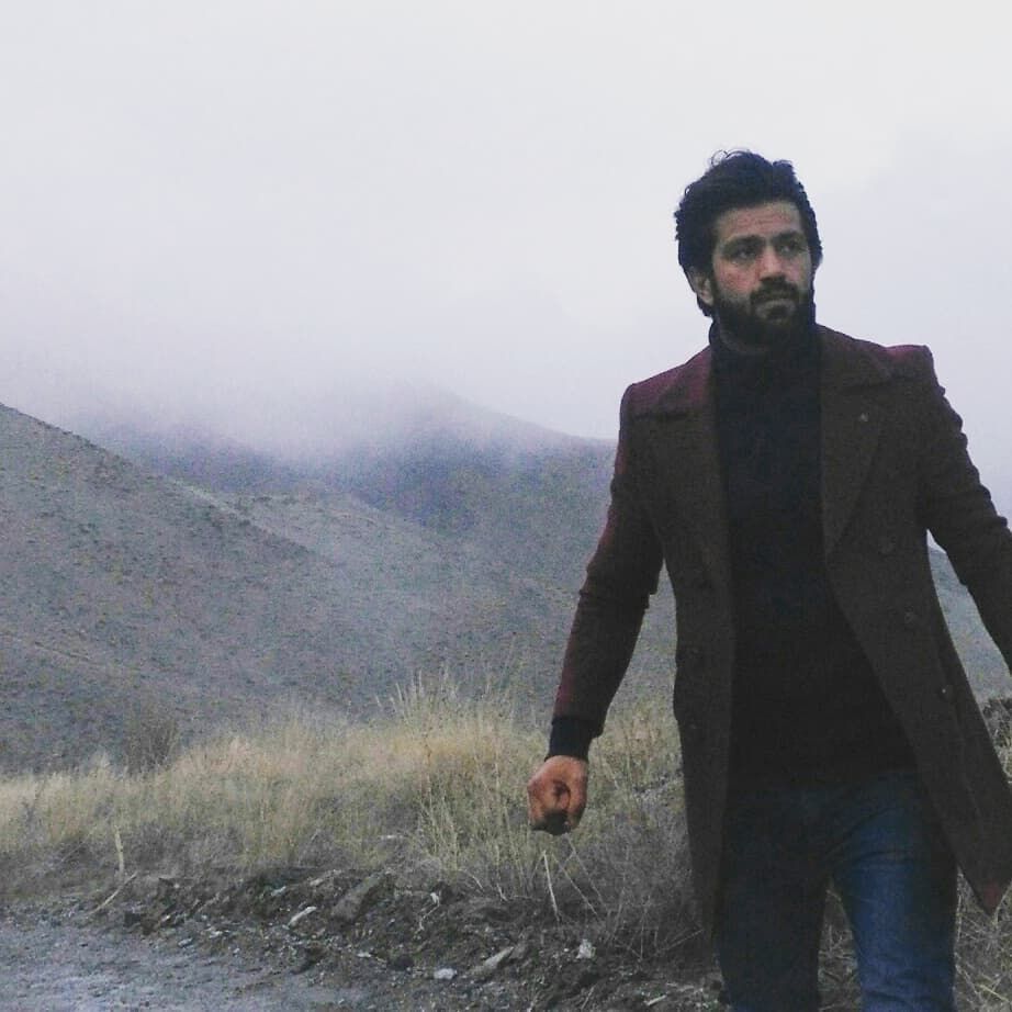 کوژرانی کۆڵبەرێکی کورد لە سنووری شاری خۆی