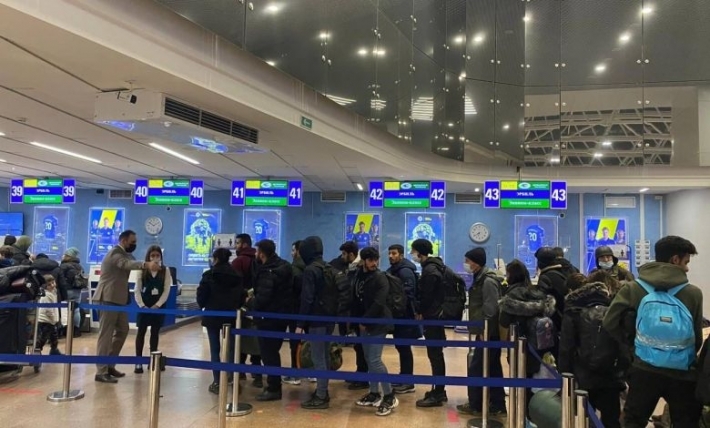 كاروانێكی دیكەی كۆچبەران دەگەڕێندرێنەوە عێراق