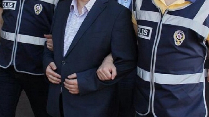 ٢٨ ئەفسەری دیکە لە تورکیا دەستبەسەر کران