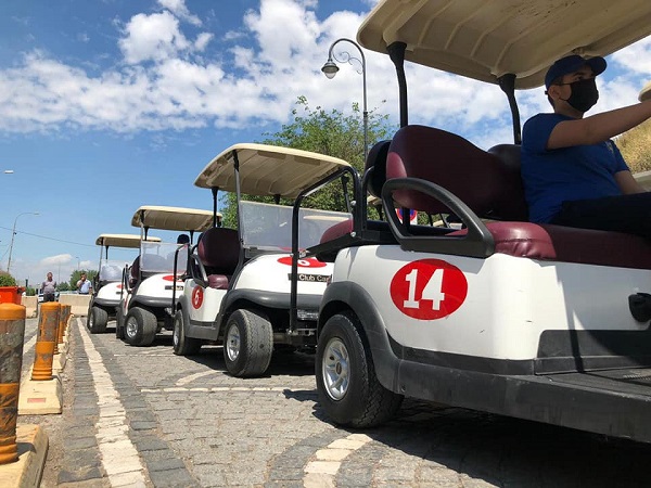 ئەو ئۆتۆمبێلانە لە کاتژمێر ١١ ی بەیانی تا ٥ ی ئێوارە هاووڵاتییان بەخۆڕایی دەگوازێتەوە