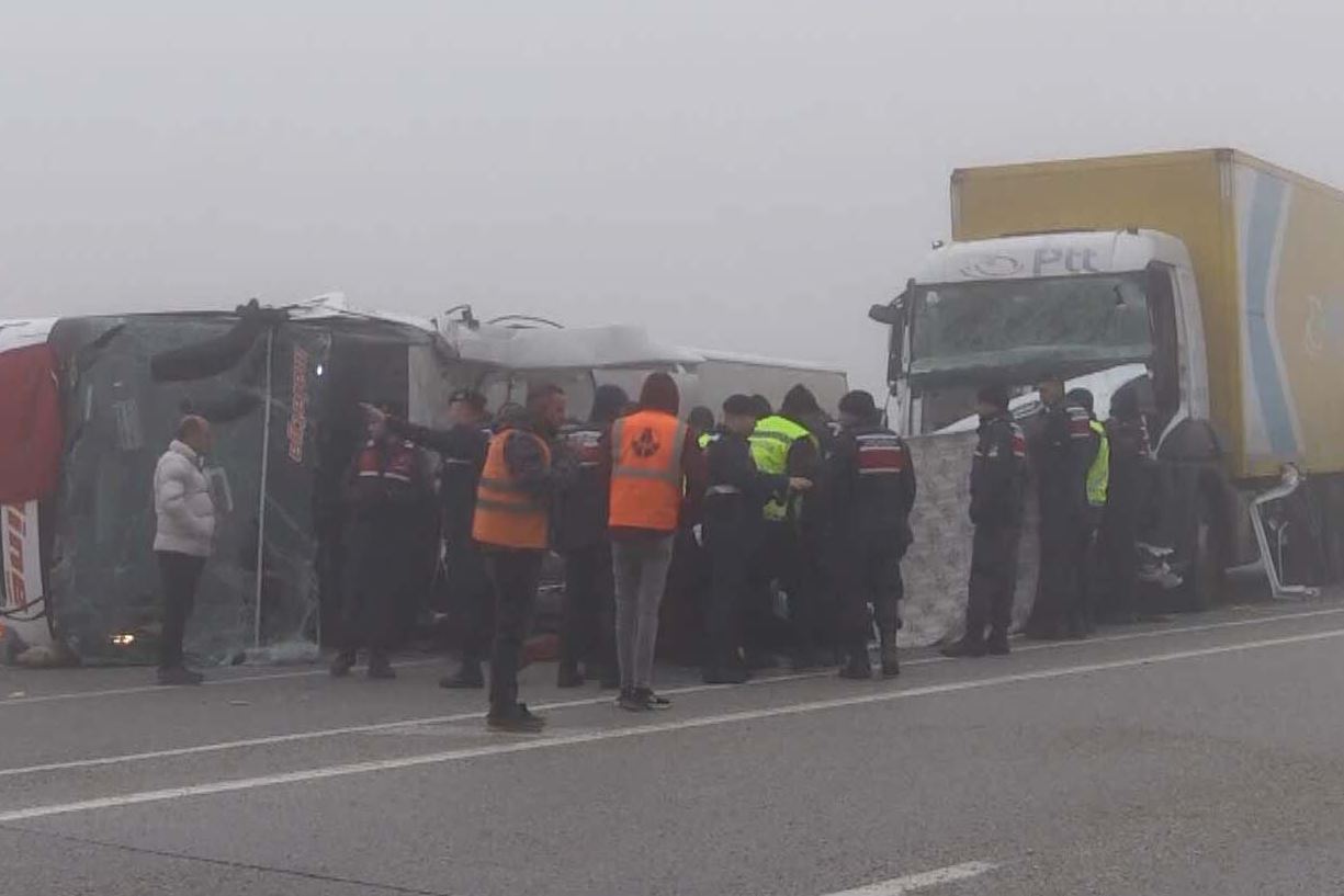 باکووری کوردستان؛ بەهۆى وەرگەڕانى پاسێکەوە 40 کەس بونە قوربانی