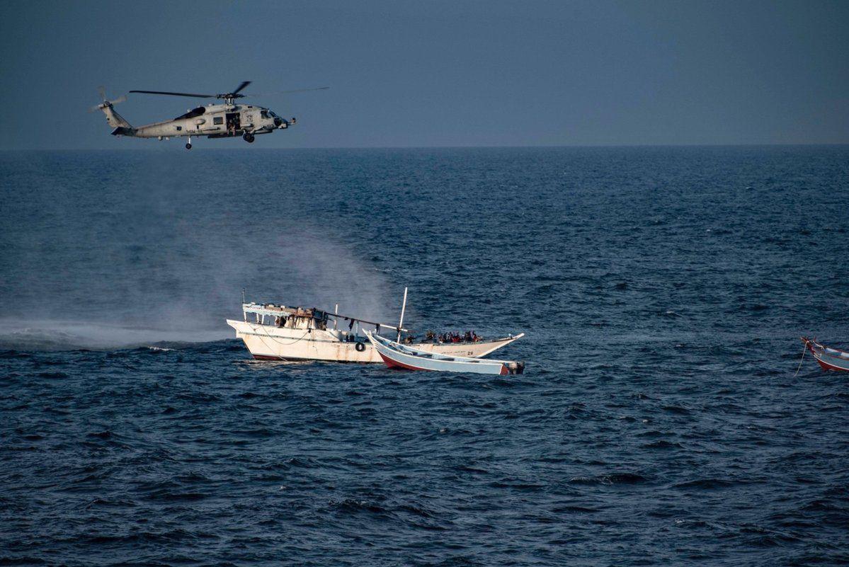 وەزارەتی دەرەوەی ئەمریکا وێنەی دەستبەسەر کردنی ئەو کەشتییە ئێرانییەی کە هەڵگری چەک بوو بڵاو کردەوە