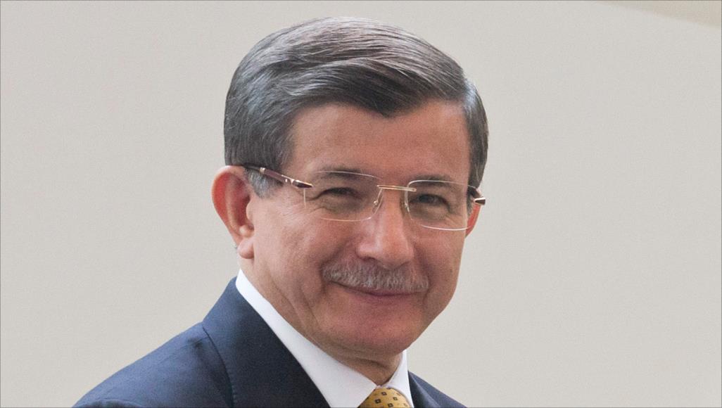 داود ئۆغلۆ : ئەردۆغان و باخچەلی وڵاتیان مایەپووچ کرد بۆ مانەوەیان لە دەسەڵات