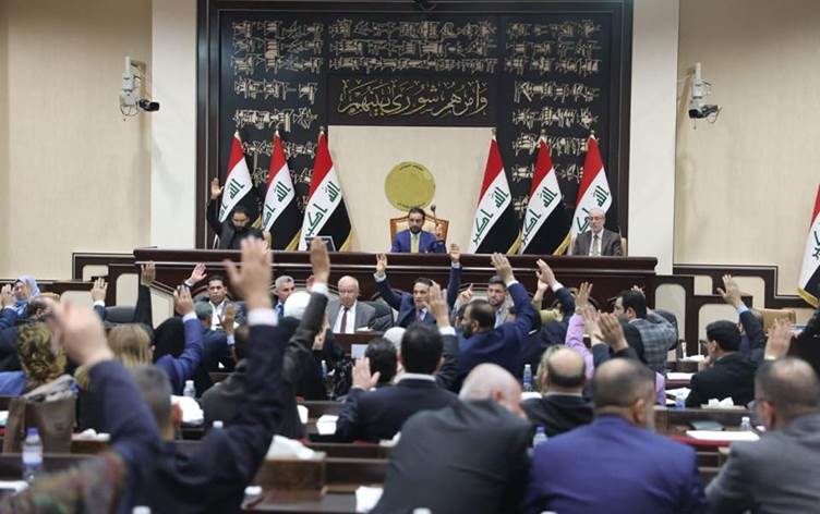 بە هۆی دەستکاری ڕیکەوتنەکەی نێوان هەرێم و بەغدا لە لایەن شیعەکانەوە و ناکۆکی لە نێوان خۆیاندا پەسەند کردنی بوودجەی ٢٠٢١ جارێکی دواخرا