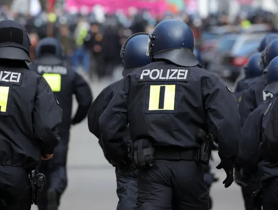 کەسێکی چەکدار لە ئاڵمانیا دوای بریندارکردن چەند هاووڵاتییەک خۆشی دەکوژێت