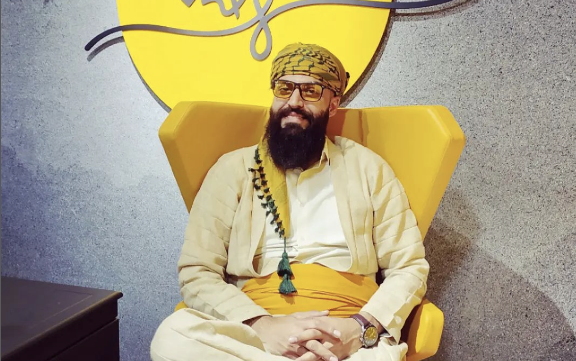 هونەرمەندێکی کورد سزای بەندکران و لێدانی قامچی بەسەردا سەپا