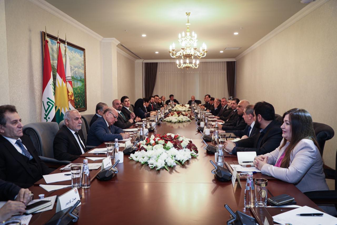 کۆبونەوەی سەرۆکی هەرێمی کوردستان و لایەنە سیاسییەکان دەستیپێکرد