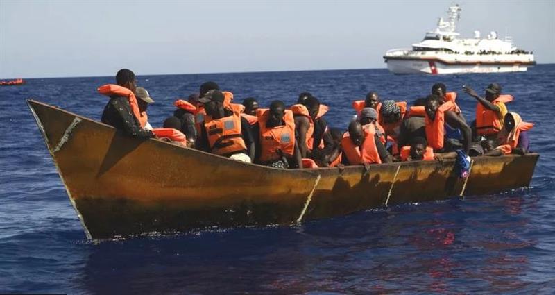 لە ئیتاڵیا بەهۆی نقومبوونی بەلەمێک ٤١ کۆچبەر خنکان