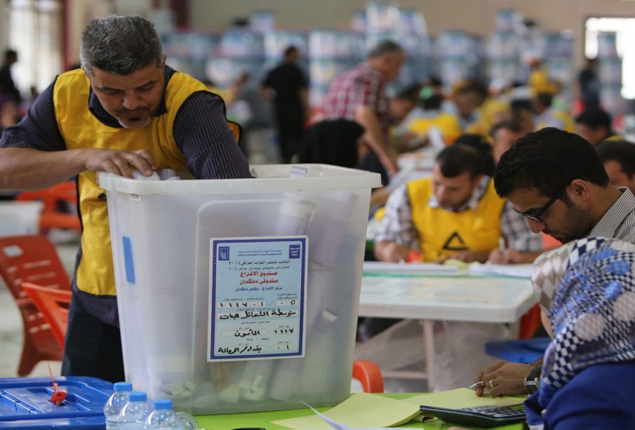 ئەنجوومەنی وەزیرانی عێراق سەبارەت بە کارمەندانی گرێبەستی کۆمیسیۆنی ھەڵبژاردنەکان دوو بڕیاری گرینگ دەردەکات