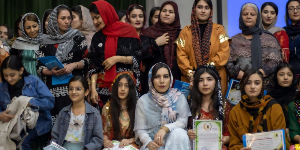 بەڕێوەچوونی ڕێوڕەسمی کۆتاییی خولی فێرکردنی زمانی کوردی لە شاری شنۆ