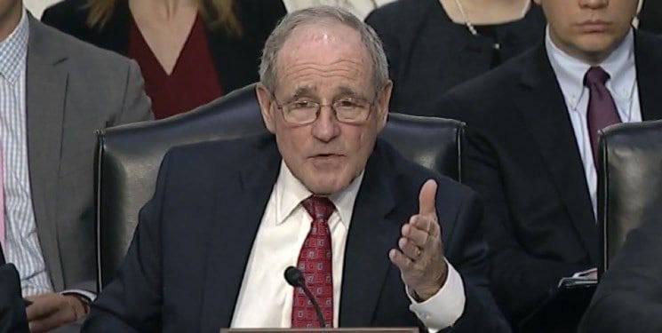 سێناتۆرێکی پلە بالای ئەمریکی داوای هاتنە دەرەوەی ووڵاتەکەی لە گفتووگۆوەکانی بەرجام ە