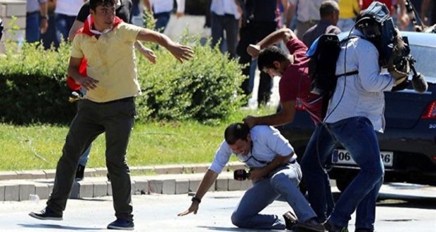 تورکیا..(١٤) رۆژنامەنووس دەستگیرکران