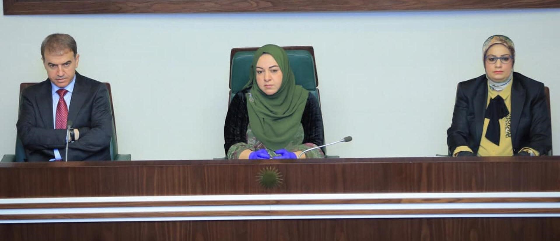 جێگری سەرۆکی پەرلەمان   ...    بڕیارەکەی سەرۆکی پەرلەمان نایاساییە و ئه‌و نووسراوه‌تان له‌ژێر گوشاری سیاسی ده‌ركردووه‌