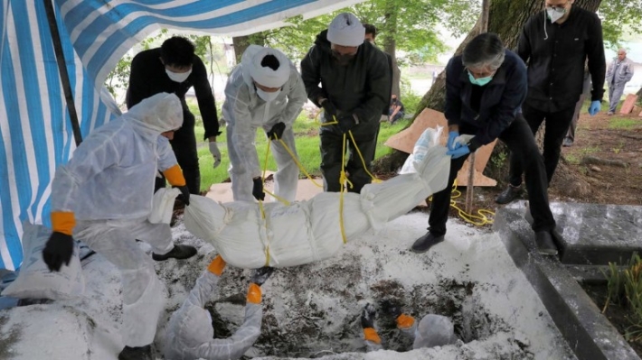 ئێران/ لە ڕۆژێکدا نزیکەی ٧٠٠ تووشبووی کۆرۆنا گیانیان لە دەست دا