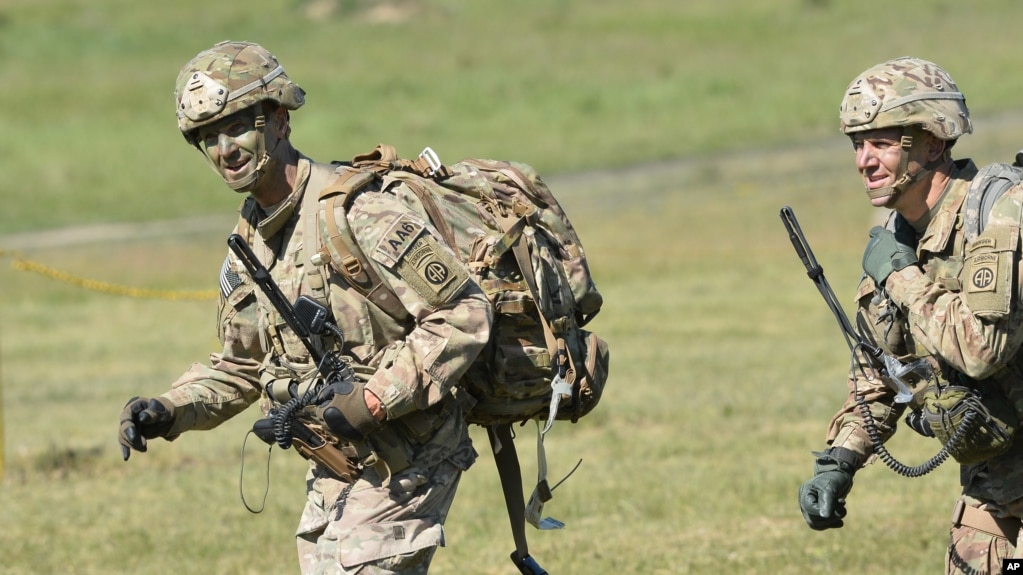 ئەمریکا بەنیازە ٣٠٠٠ سەربازی دیکە ڕەوانەی پۆڵەندا بکات