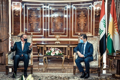 مەسروور بارزانی سەرۆکی حکوومەتی هەرێمی کوردستان پێشوازی لە باڵیۆزی هۆڵەندا لە عێراق دەکات