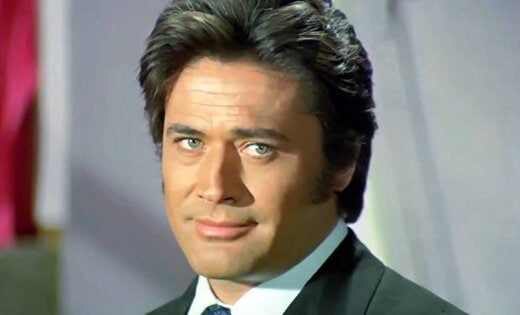 ئەکتەری بەناوبانگی تورکیا " جۆنەید ئارکین " کۆچی دوایی کرد