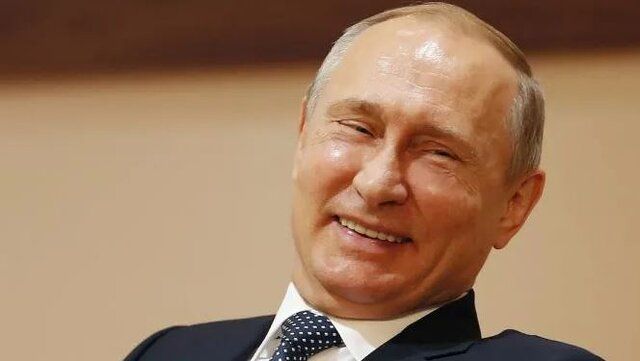 کرێملین : ئێمە تەنها یەک پووتین مان هەیە