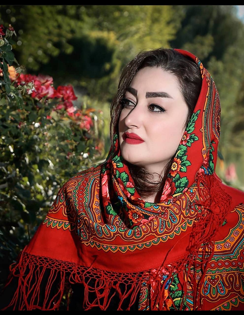 ژنە چالاکێکی کورد لە سەقز دەستبەسەرکرا