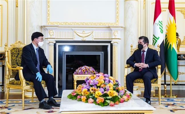 مەسروور بارزانی سەرۆکی حکوومەتی هەرێمی کوردستان پێشوازی لە باڵیۆزی کۆریای باشوور دەکات