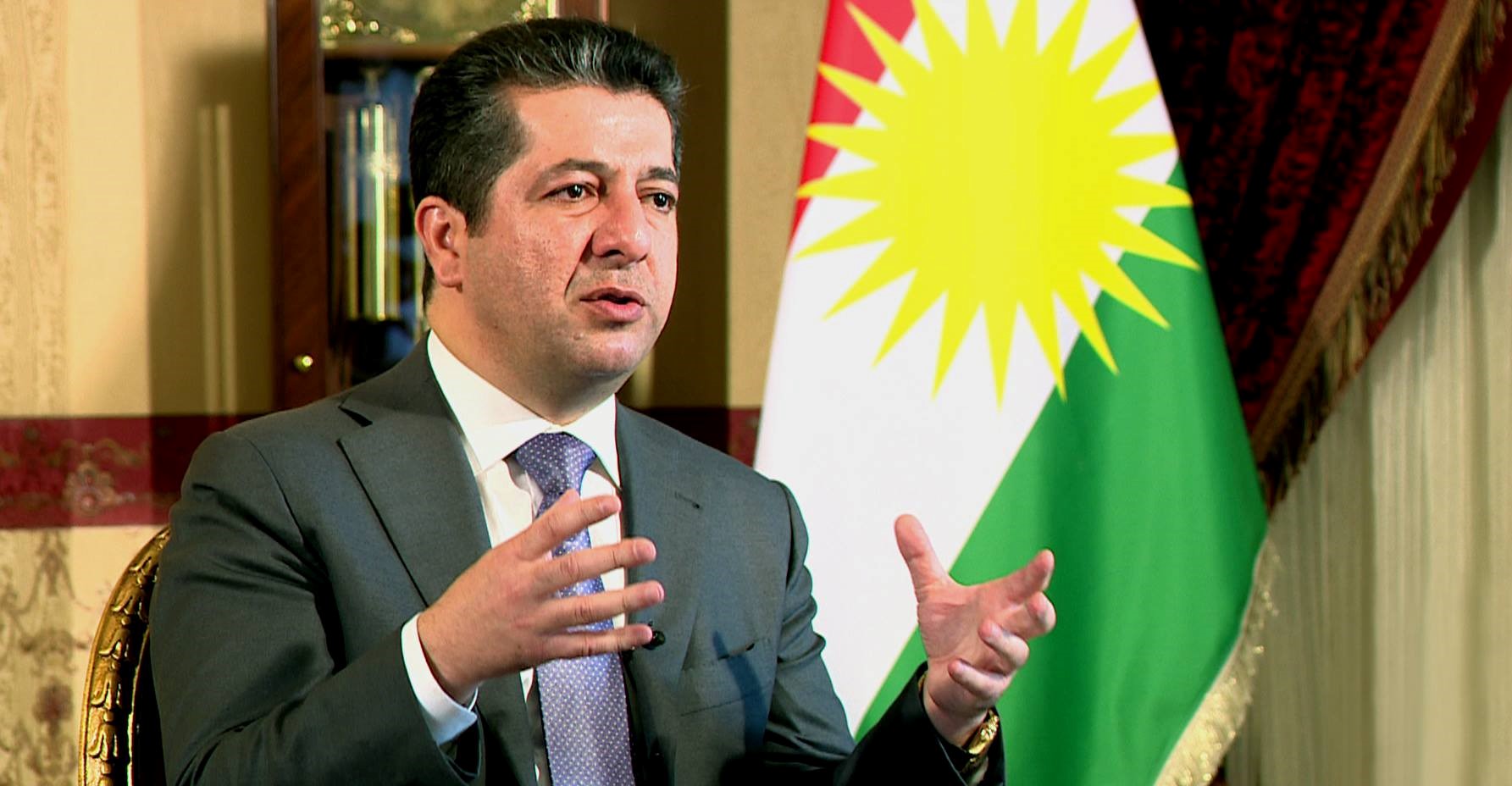 کابینەی نوێی حکوومەتی هەرێمی کوردستان و ئەندامانی کابینەکەی، لە پەرلەمانی کوردستان، سوێندی یاسایی دەخۆن