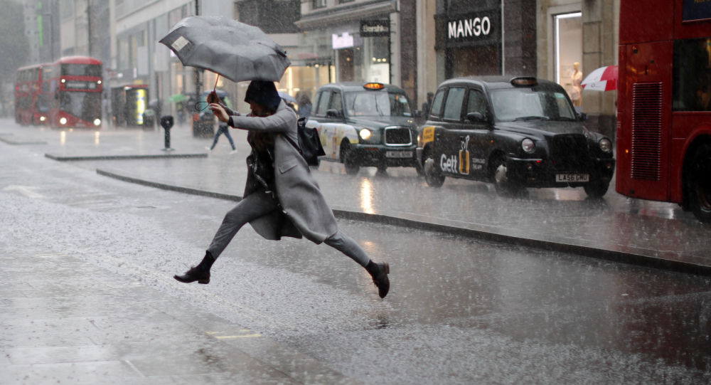 کەشناسی ئێران هۆشداری دەدات لە هاتنی بەفر و کڕێوە لەو ووڵاتە