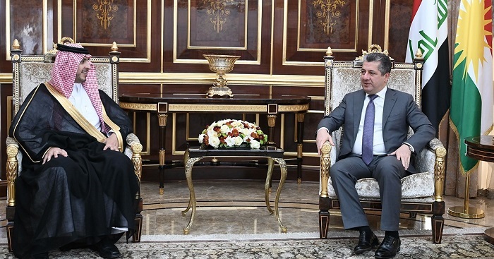 سەرۆکی حکوومەتی ھەرێمی کوردستان پێشوازی لە شاندێکی عەرەبستانی سەعوودی کرد