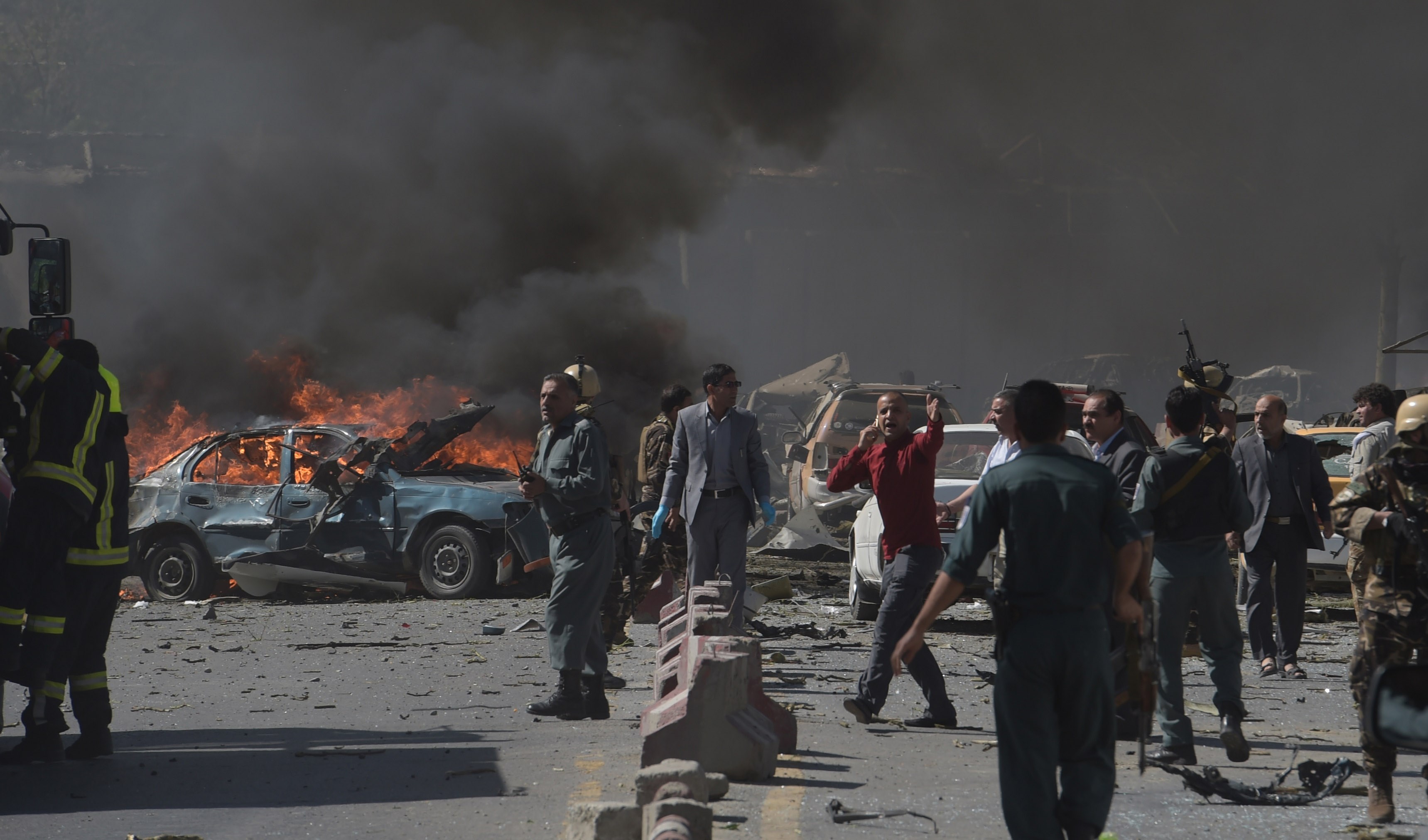 بەپەلە  ...  تەقینەوەی سەر کاروانی هێزەکانی ئەمریکا لە ئەفغانستان بە فەرمانی سوپای پاسداران بووە