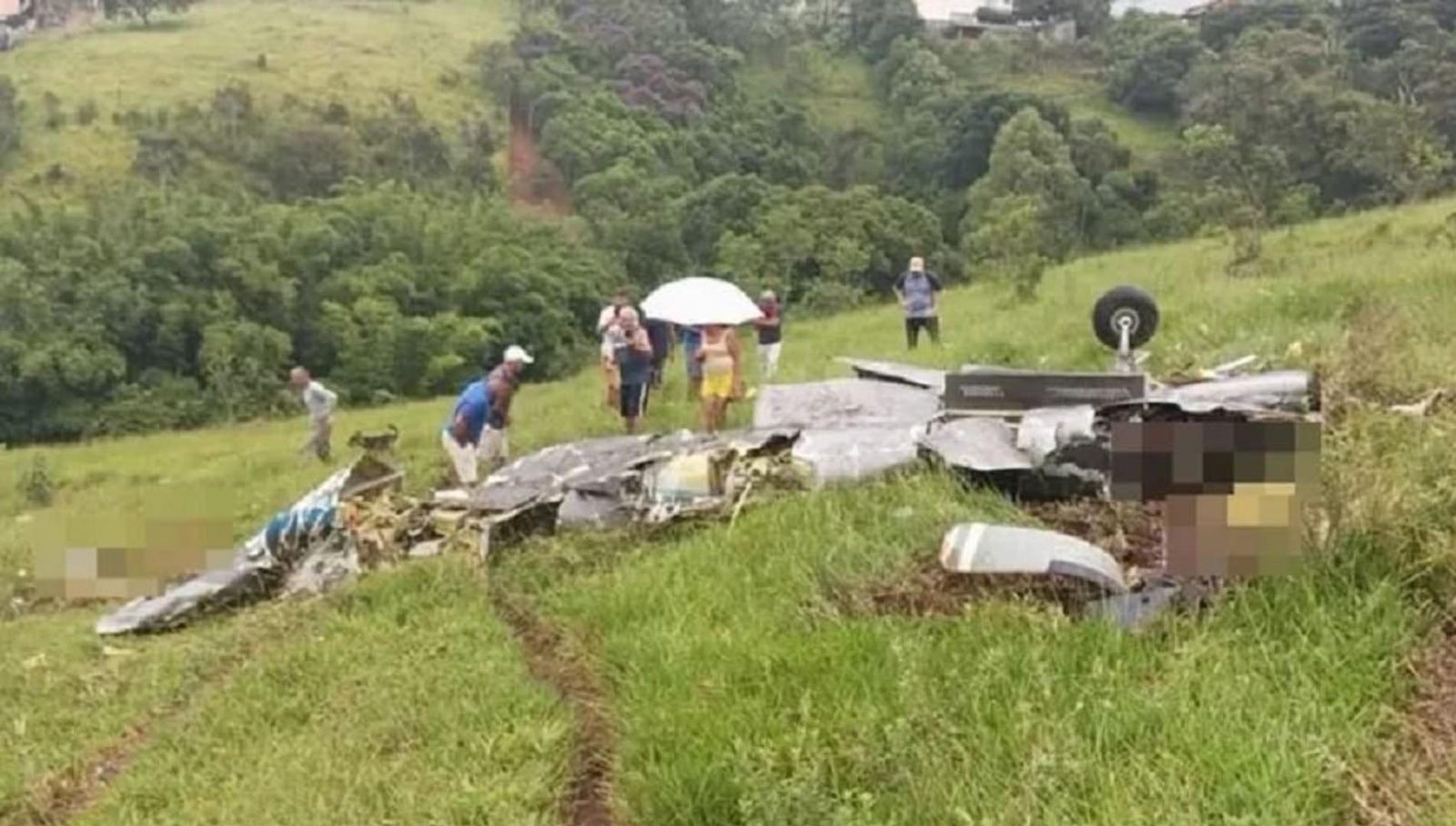 بەرازیل؛ فڕۆکەیەک کەوتەخوارەوە و حەوت کەس گیانیان لەدەست دا