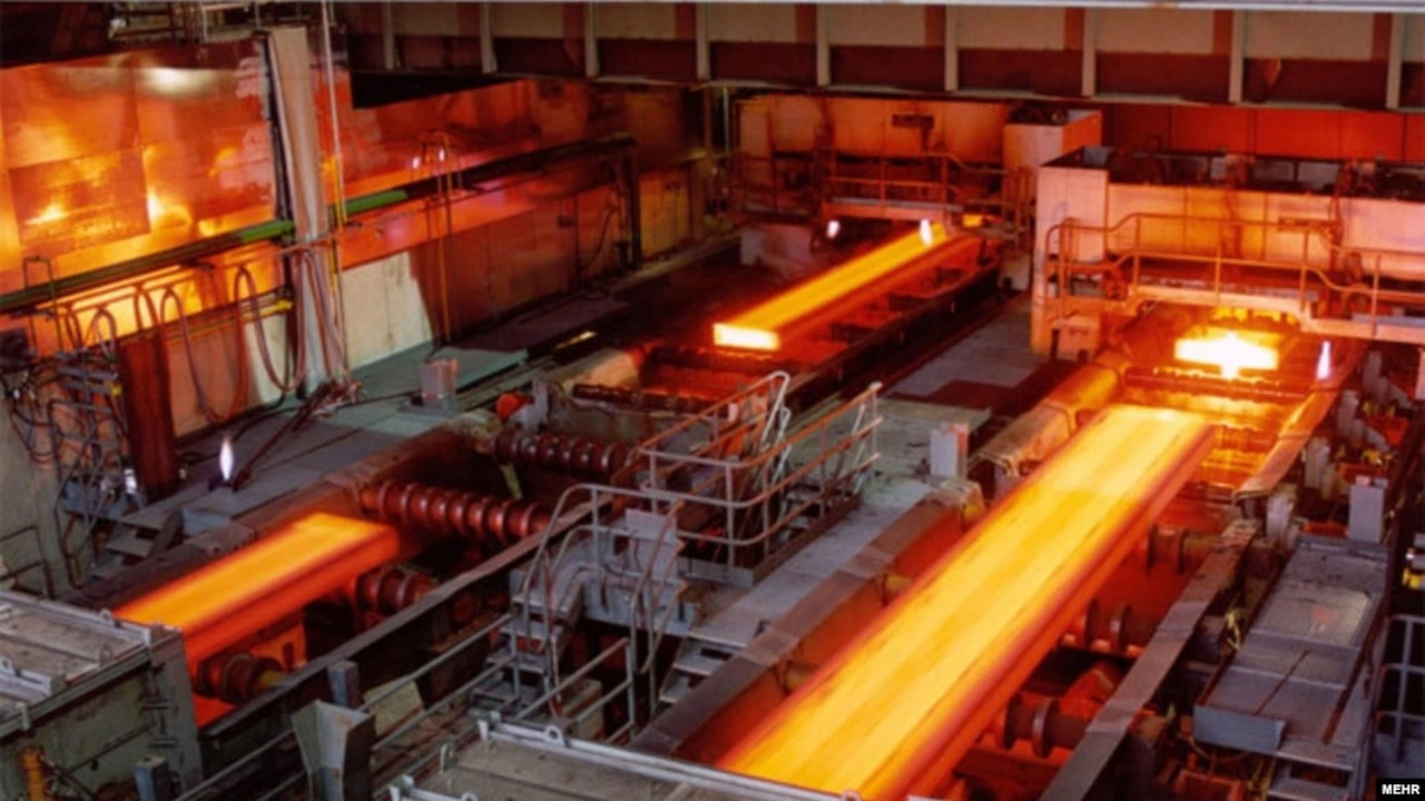 ئێران؛ لە ماوەی یەک مانگی ڕابردوو ١١٠ کارخانەی بەرهەمهێنانی "پۆڵا" داخراون