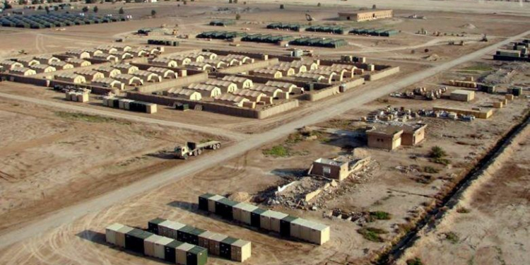 هێرشی مووشەکی کرایە سەر بنکەی سەربازیی عەینول‌ئەسەد