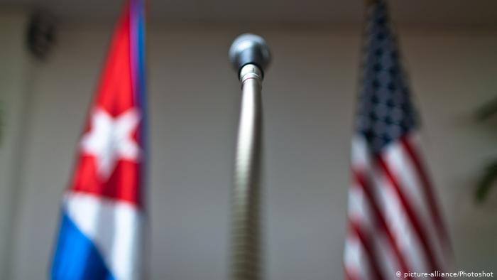 ئەمریکا وڵاتی کۆبای خستە لیستی پشتیوانانی تیرۆرەوە