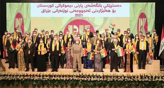 سەرۆک مەسعوود بارزانی لەگەڵ فڕاکسیۆنی پارتی کۆدەبێتەوە