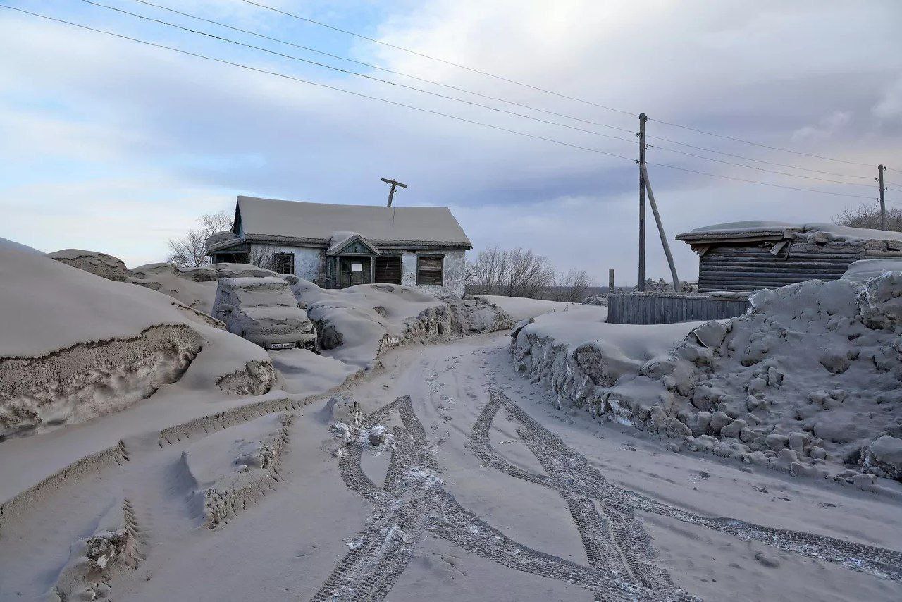 بارینی خۆڵەمێش چەند گوندێکی ڕووسیای بەتەواوی داپۆشی