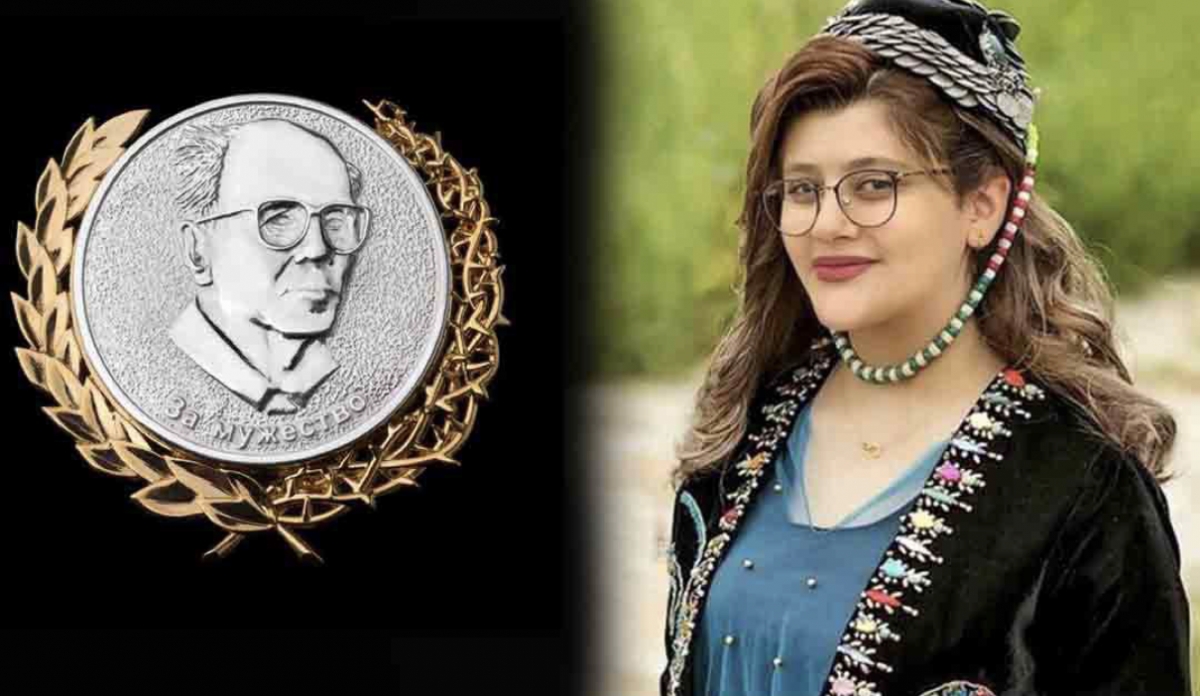 بنەماڵەی ژینا ئەمینی لە فڕۆکەخانەی تاران ڕێگرییان لێ كرا