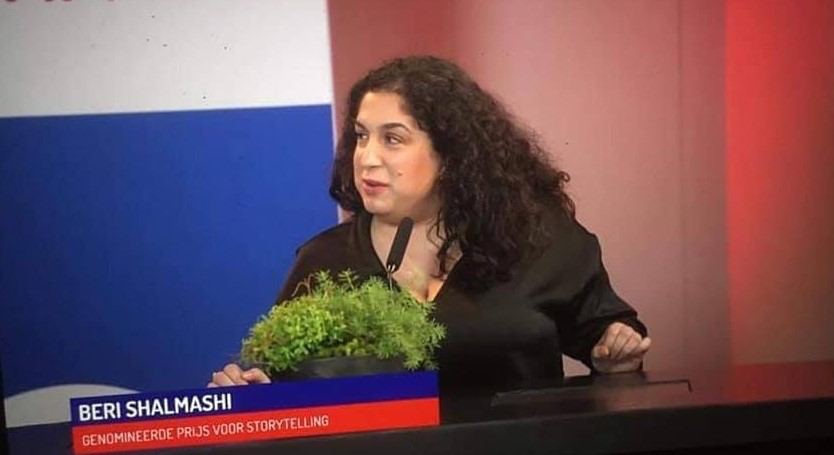 کچێکی خەڵکی رۆژهەڵاتی کوردستان خەڵاتی کامێرای زیوی بردەوە