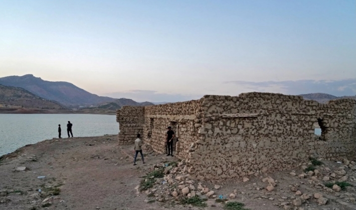 شوێنەواری گوندێكی ژێرئاو كەوتوو لەدهۆک دەركەوتەوە