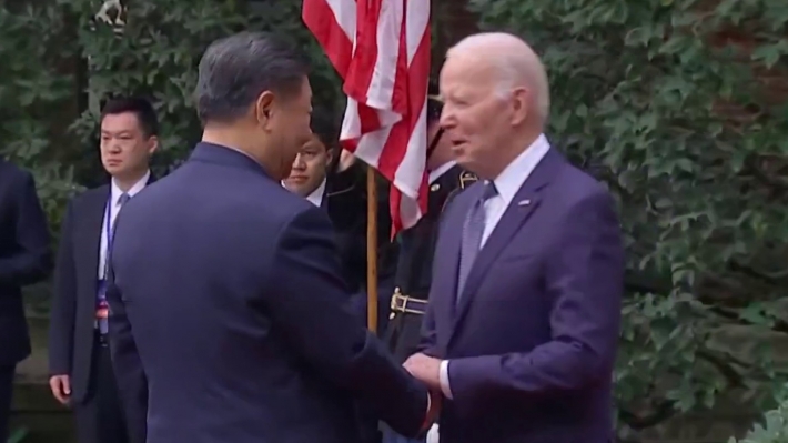 ئەمریکا ئاسایی کردنەوەی پەیوەندییەکانی لەگەڵ چین لە بواری سەربازیدا ڕاگەیاند