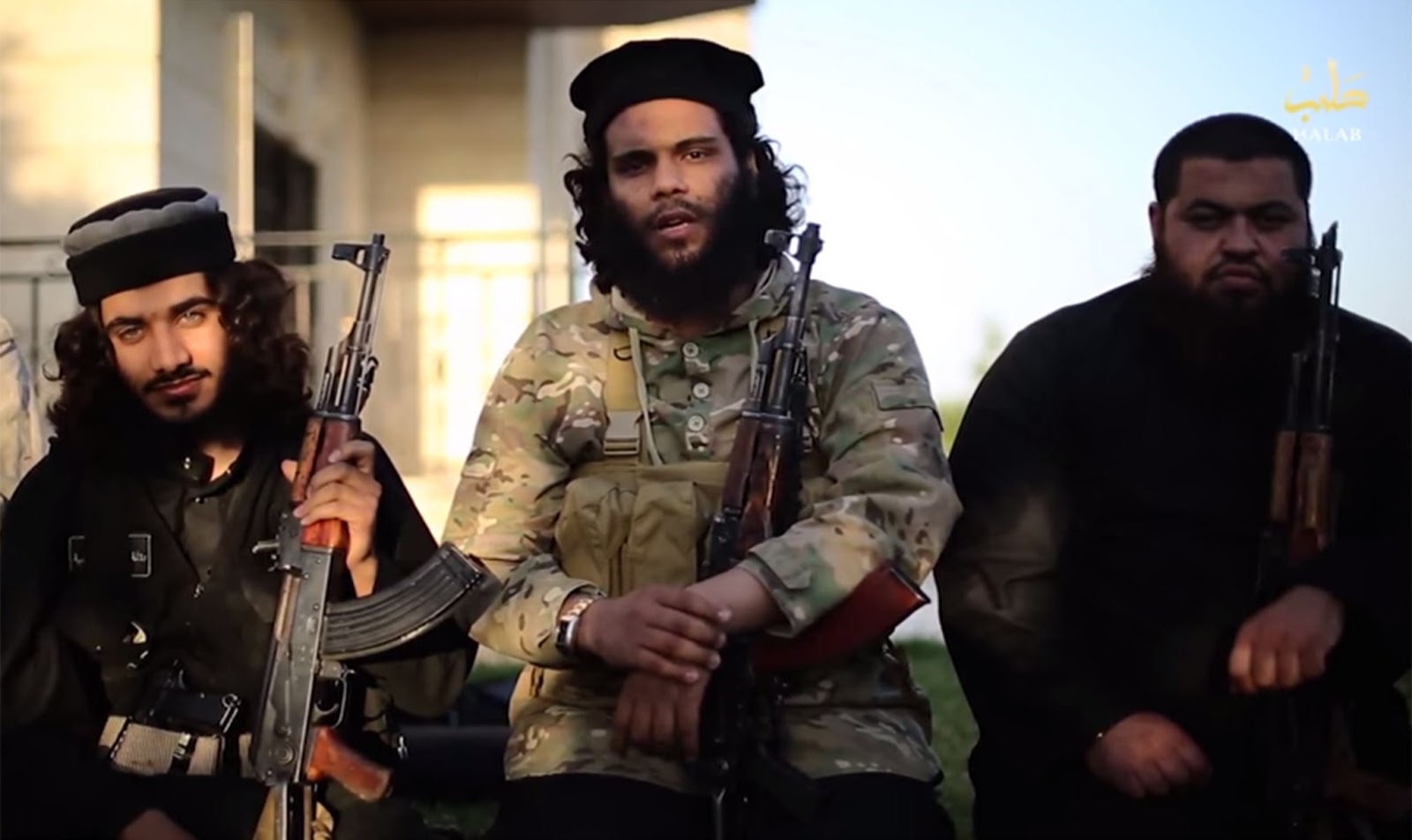 ١٢ کەسی بنەماڵەیەک لە سەڵاحەدین لە لایەن تێرۆریستانی داعشەوە دەکوژرێن