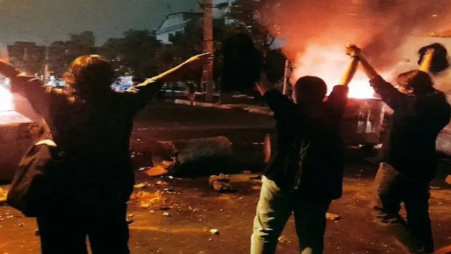 بانگەوازی ژنانی مەهاباد بۆ خۆپێشاندانێکی هێمنانە