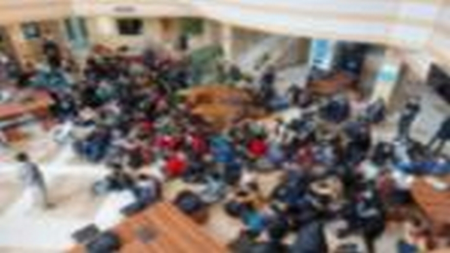 بانگەوازی دەیان هونەرمەندی ئێران بۆ بایکۆتی ناوەندە فەرهەنگییەکانی ئێران