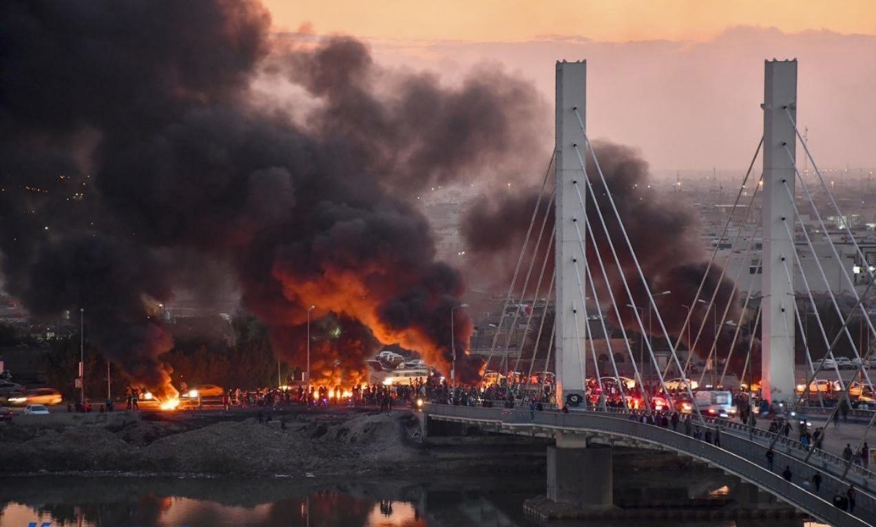خۆپیشاندانەکانی ئەمڕۆی بەغدا و ناسڕییە زیاتر لە ٣٨ کوژراو برینداری لێکەوتەوە