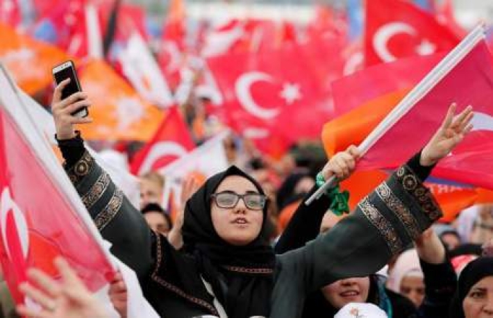 چوار ملیۆن و 904 هەزاركەس لە توركیا بۆ یەکەمجارە بەشداری هەڵبژاردن دەكەن