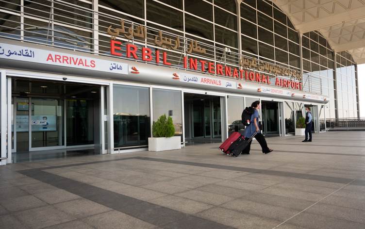 بە هۆی خۆڵبارین گەشتەکانی فرۆکەخانەی هولێر ڕاگیرا