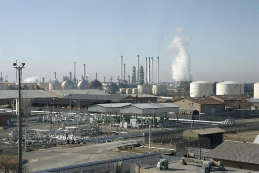 بەپەلە     ...    هۆشداری سەبارەت بە مەترسییەکانی ئەنبارگەلی کیمیاوی و سووتەمەنی لە پایتەخت و شارە جیاوازەکانی ئێران زیاتر دەبێت