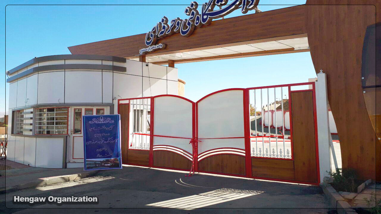 چوار کچە خوێندکاری کورد لە سنە دەستبەسەر کران