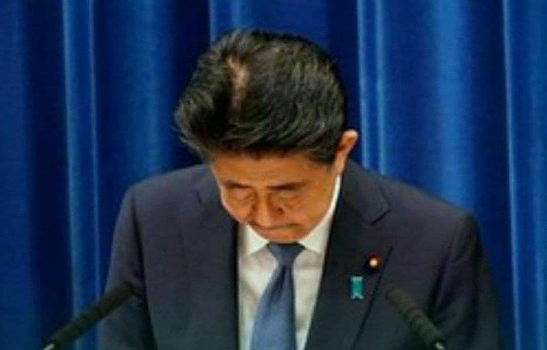 شینزۆ ئابێ بە شێوەی فەرمی داوای لێبووردن دەکات